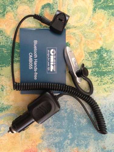 Bluetoot Headset + Charger (Bargain)