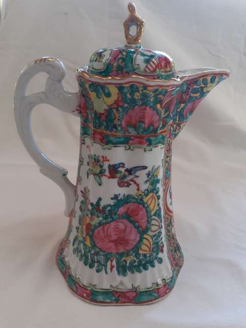 BEAUTIFUL EASTERN CHOCOLATE POT