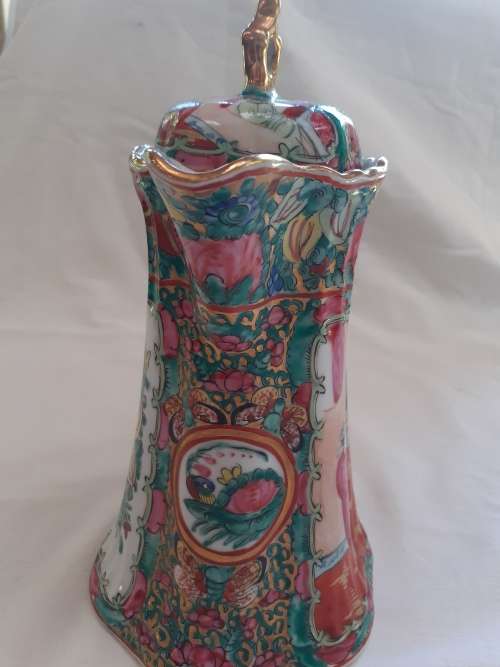 BEAUTIFUL EASTERN CHOCOLATE POT