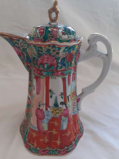 BEAUTIFUL EASTERN CHOCOLATE POT