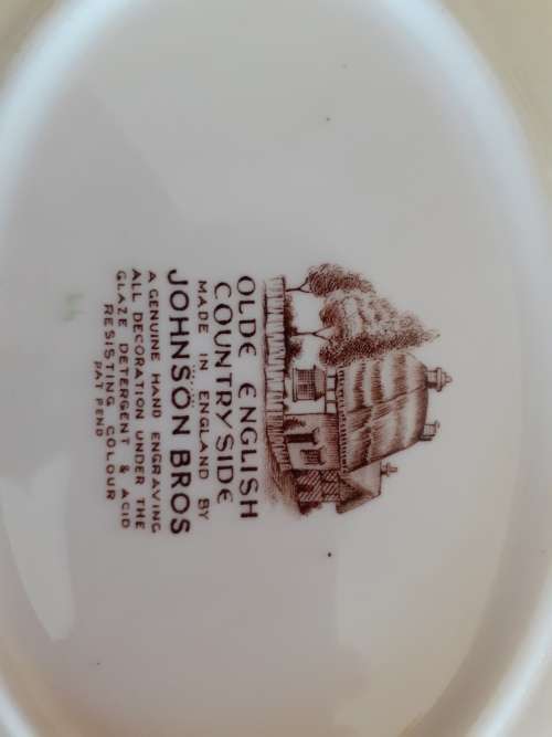 OLDE ENGLISH COUNTRY SIDE medium PLATTER JOHNSON BROS