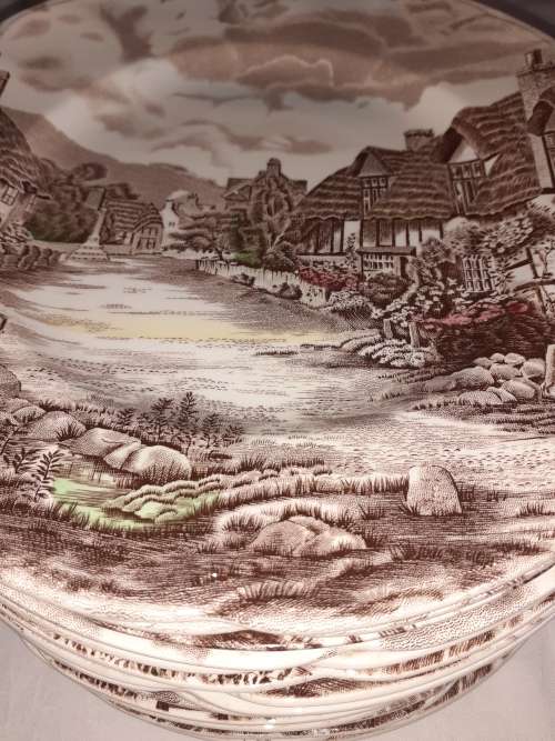 Olde English Country Side  DINNER PLATE Johnson Bros  (12 available)