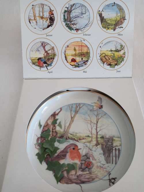 ARZBERG BIRDS OF THE COUNTRY YEAR Plate  December ROBIN