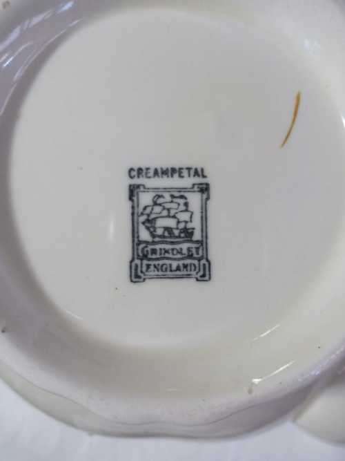 BEAUTIFUL GRINDLEY CREAMPETAL TEAPOT