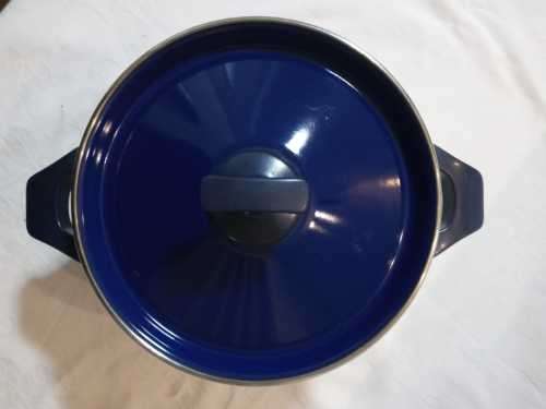 PERFECT BLUE (DELFT ) ENAMEL POT