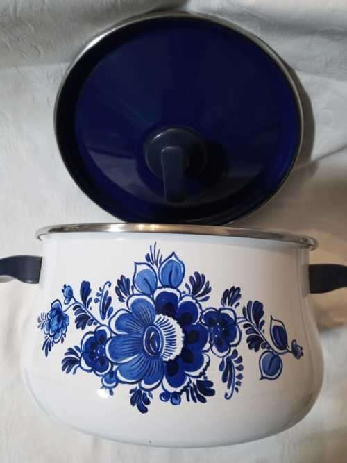 PERFECT BLUE (DELFT ) ENAMEL POT