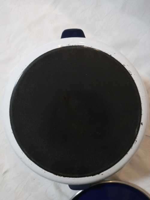 PERFECT BLUE (DELFT ) ENAMEL POT