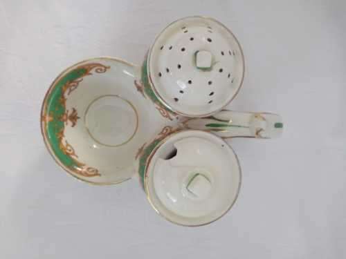 BEAUTIFUL  GRINDLEY CRUET SET