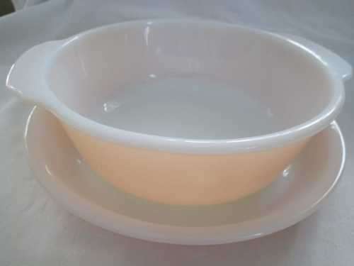 IN EXCELLENT CONDITION FIRE KING PIE DISH AND BOWL