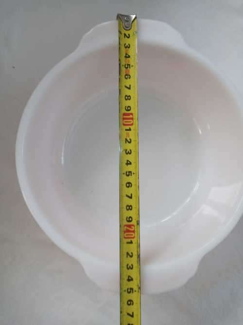 IN EXCELLENT CONDITION FIRE KING PIE DISH AND BOWL