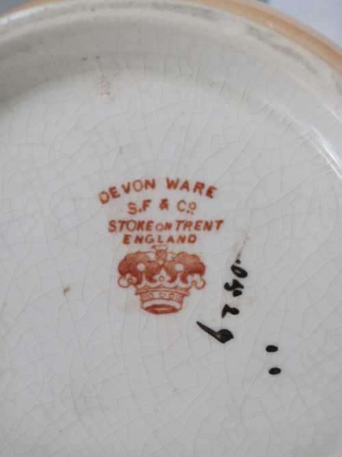 ANTIQUE DEVON WARE BISCUIT BARREL