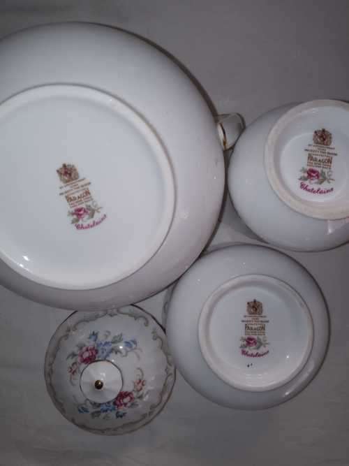 PARAGON TEAPOT WITH SUGAR BOWL AND CREAMER