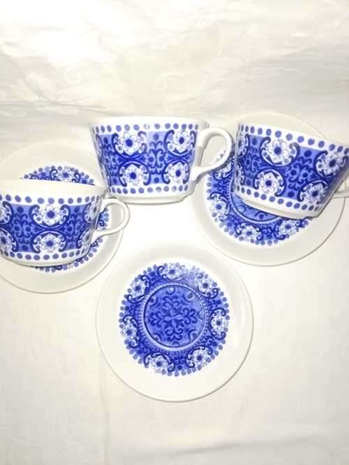 STUNNING 3 OLD ARABIA TEA DUOS (ALI) for one bid
