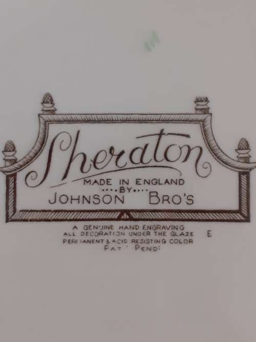 STUNNING 30CM SHERATON PATTERN PLATTER JOHNSON BROS