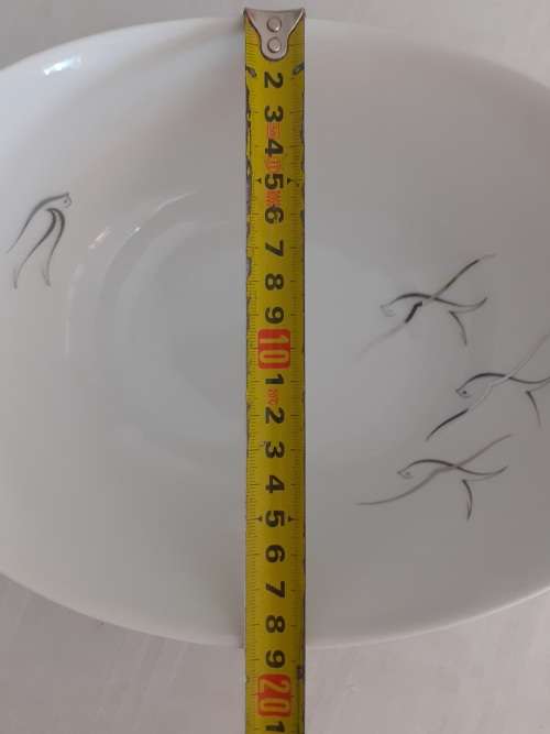 STUNNING, PERFECT ARZBERG SALAD BOWL