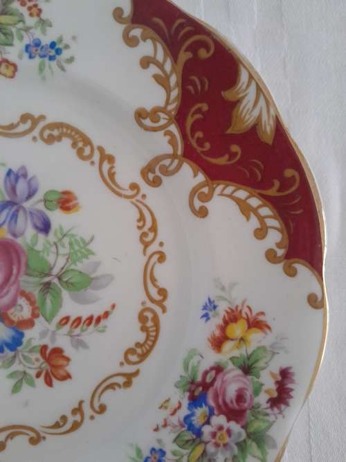 PERFECT CANTERBURY ROYAL ALBERT SIDE PLATE