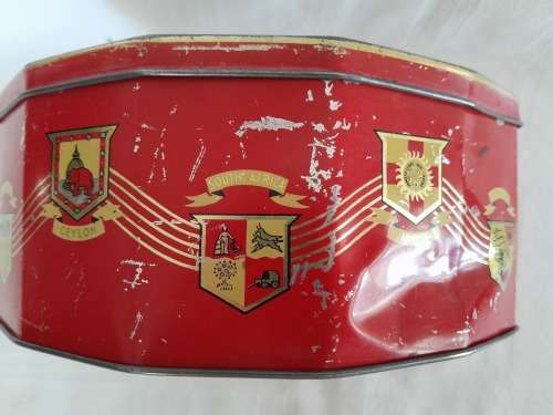 VERY RARE 1936 TIN WITH BERTRAM PARK PORTRAIT OF EDWARD VIII