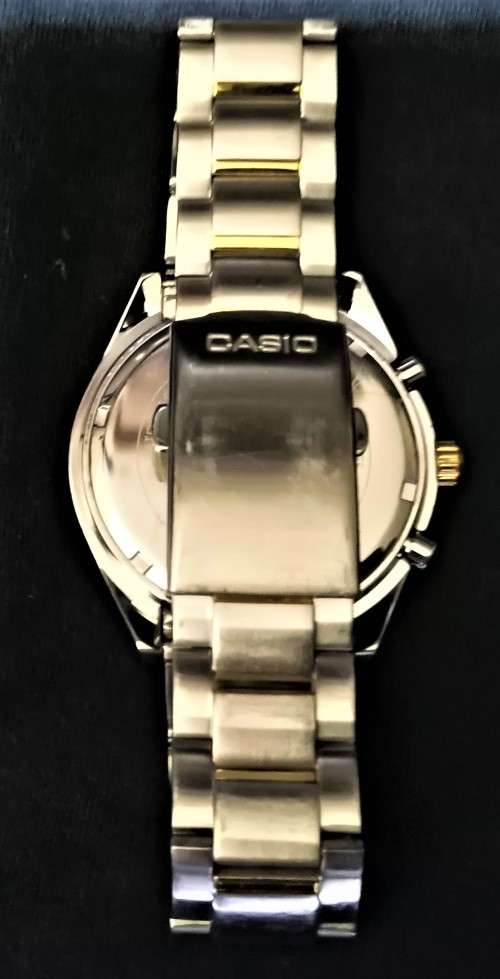 CASIO EDIFICE EF-503SG-1AV  Men`s Chronograph Black Dial Watch.