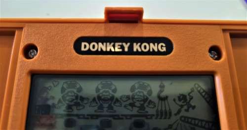 NINTENDO GAME AND WATCH DONKEY KONG MULTI SCREEN (DK52)