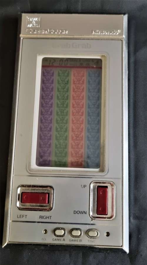 RARE!! NINTENDO GAME AND WATCH CRAB GRAB UD-202