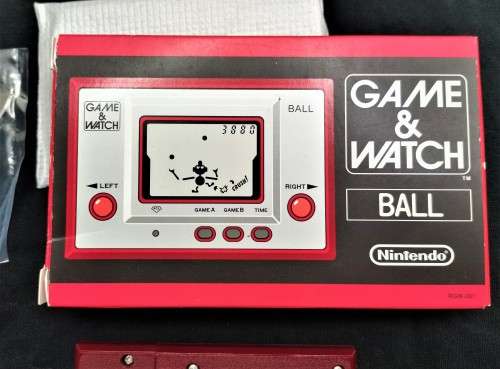 NEW NINTENDO GAME AND WATCH BALL (REPRINT 2010)