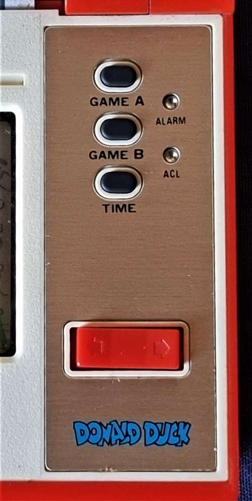 VINTAGE NINTENDO GAME AND WATCH MICKEY and  DONALD (DM53)  MULTI SCREEN 1982. VINTAGE NINTENDO GAME