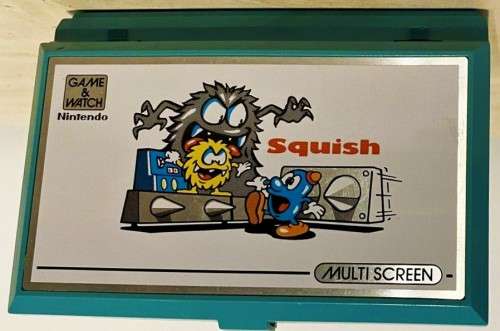 NINTENDO GAME AND WATCH SQUISH(MG61) IN MINT CONDITION.