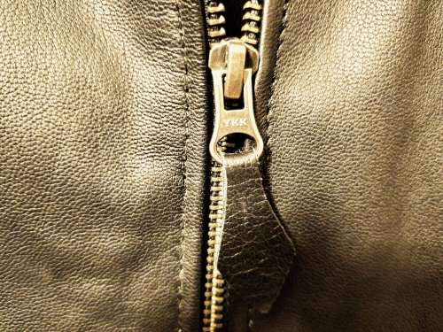 SUPERB QUALITY LADIES LEATHER BIKER JACKET.