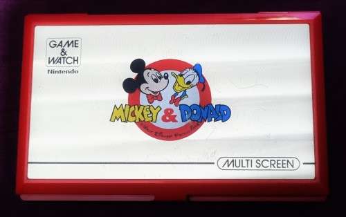 VINTAGE NINTENDO GAME and WATCH MICKEY and DONALD (DM53). MULTI-SCREEN