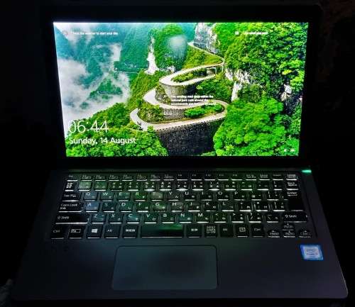 SONY VAIO S Laptop (Intel Core i7-6500U, 8GB Memory, 256GB SSD, Full HD Display, Windows 10 Pro)