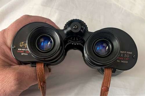 Vesper Luminous Ring 8x30 Binoculars in Original Leather Case - as per photo