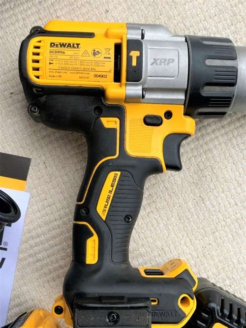 Dewalt DCD996 18V Brushless Drill with 5.0Ah Battery, Charger and Case.