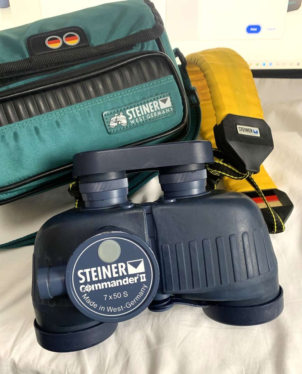 Steiner Marine-Military Binoculars commandant II 7x50 S Binoculars BW with Illuminated Compass.