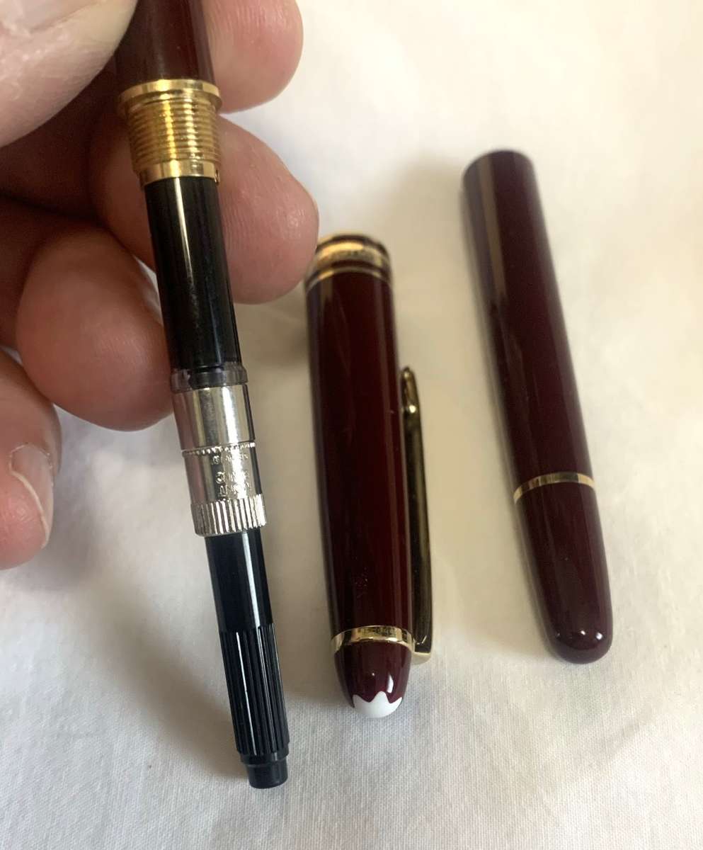 Montblanc FP 145 Meisterstück Platinum Line M in as new condition.