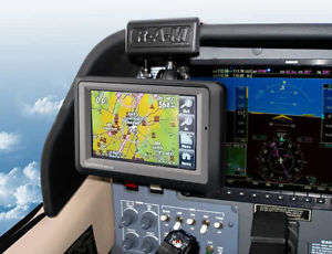 Garmin Aera 500 Colour Touchscreen Aviation GPS from flying to motoring, new over R11000!