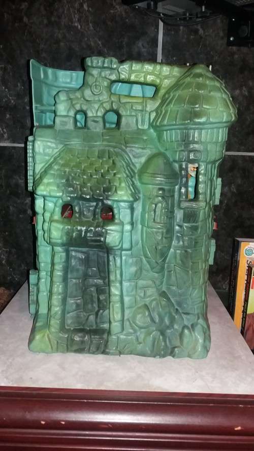 1981 Castle Grayskull of He-Man-Masters of the Universe Near Complete (MOTU) Vintage