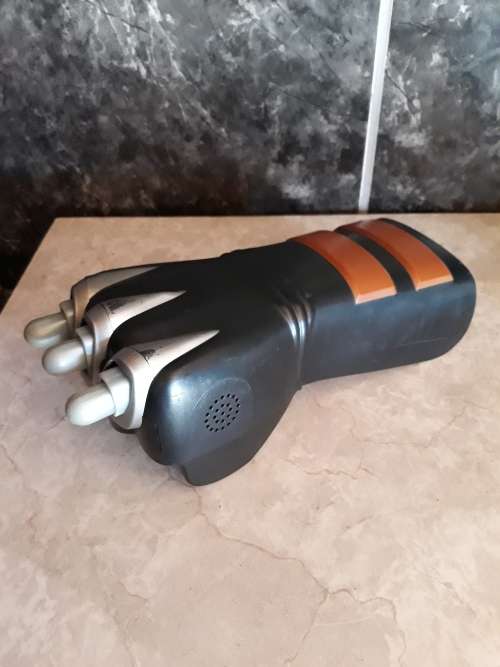 2008 Wolverine Claw By Hasbro