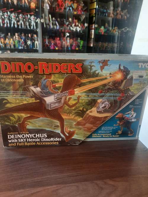 Dino Riders 1987 Complete BOXED Deinonychus With Sky Vintage Figure