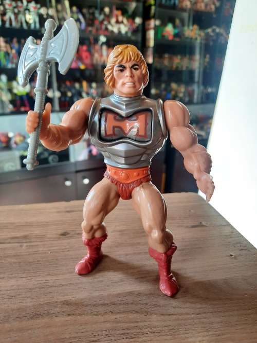 1984 Battle Armor He-Man of He-Man Masters of the Universe (MOTU) Vintage Figure #35