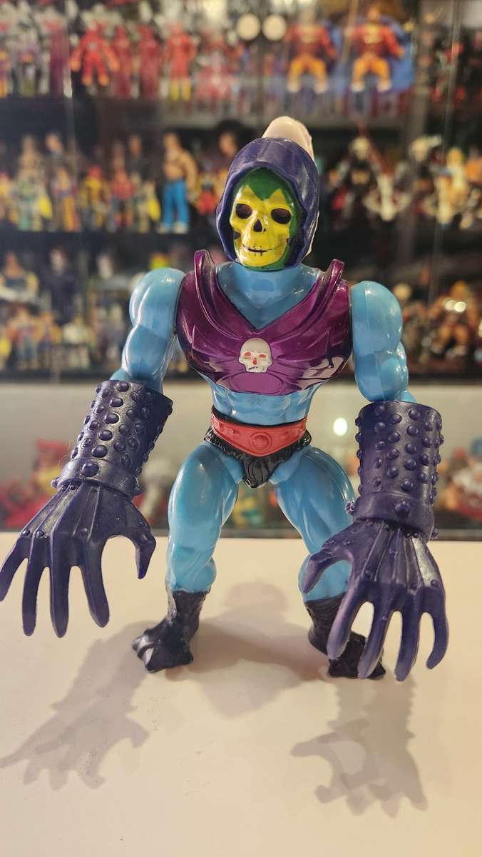 1985 Complete Terror Claws Skeletor of He-Man-Masters of the Universe 12 (MOTU) Vintage Figure