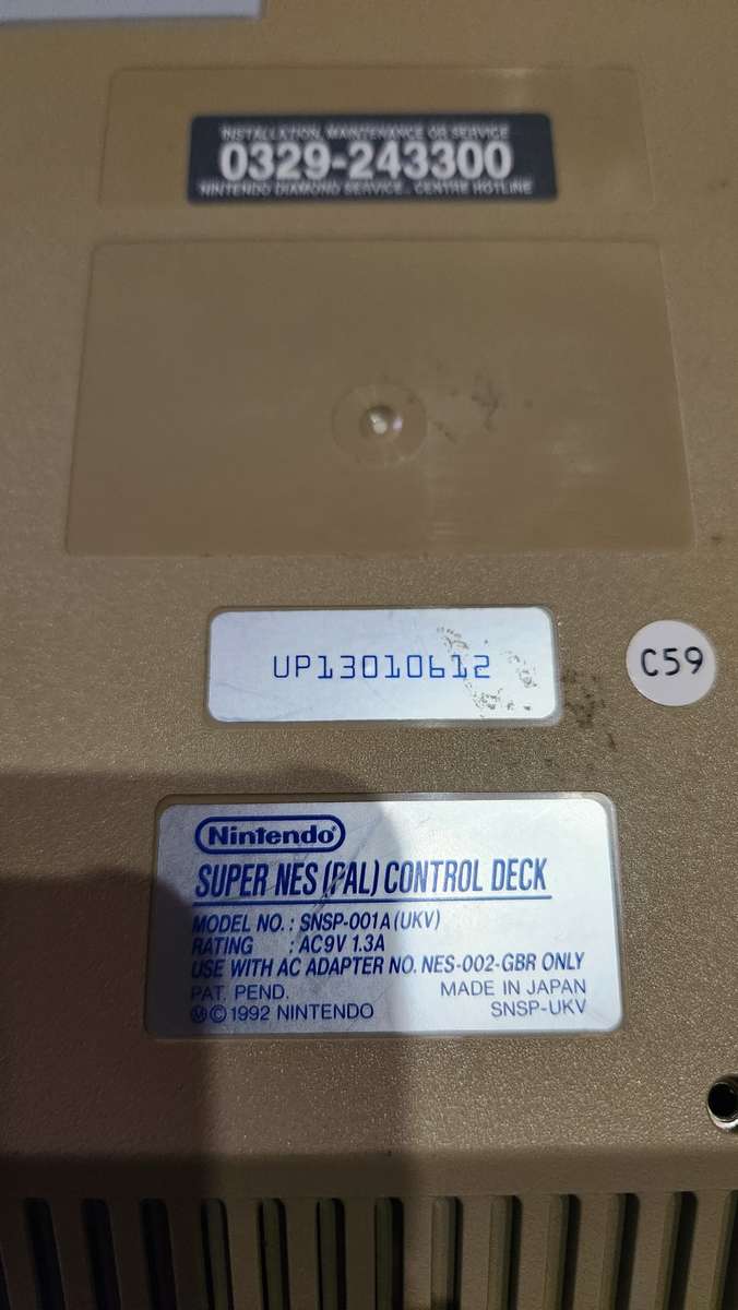 Super Nintendo PAL Version With Donkey Kong Country