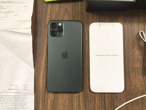 Apple iPhone 11 Pro 64GB Midnight Green With UAG Cover