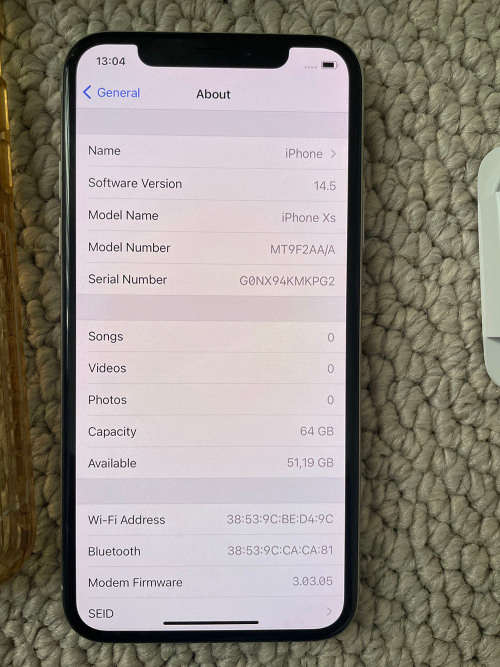 Apple iPhone XS 64GB Silver / White With Survivor Cover/ Brand new earphone