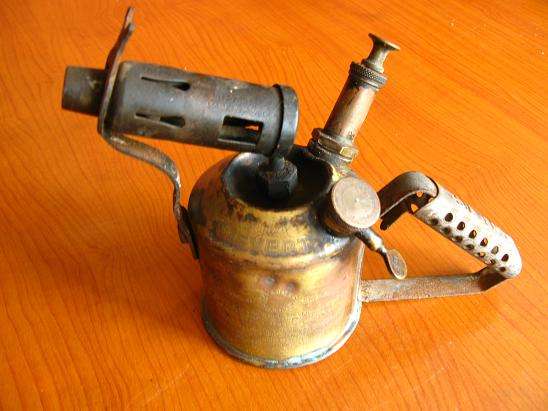 ANTIQUE SIEVERT KEROSENE BLOW TORCH