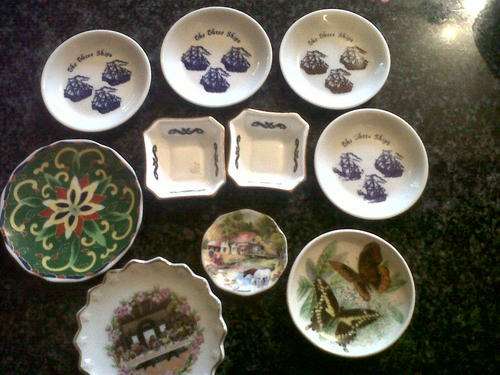 selection of 10 miniature plates, very cute