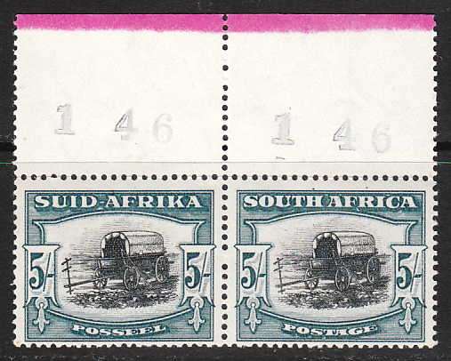 SA 1933-48 HYPHENATED ISSUE 5/- SACC 62a VERY FINE MNH TOP MARGINAL PAIR