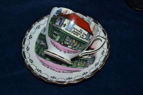PRETTY DICKENS TEA CUP AND SAUCER