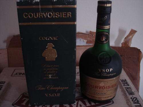 BOXED SEALED BOTTLE COURVOISIER FINE CHAMPAGNE VSOP COGNAC
