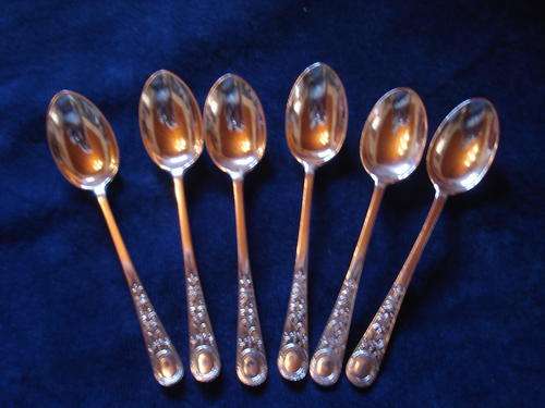 SET OF 6 VICTORIAN HALLMARKED SILVER SPOONS