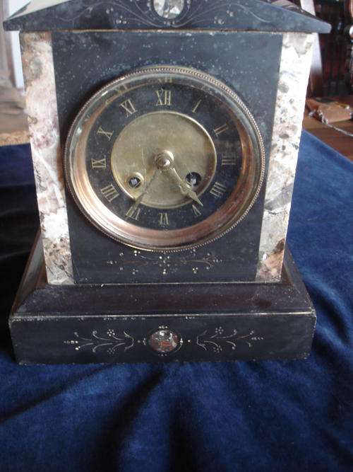 ATTRACTIVE SLATE MANTLE CLOCK @ NOTE@
